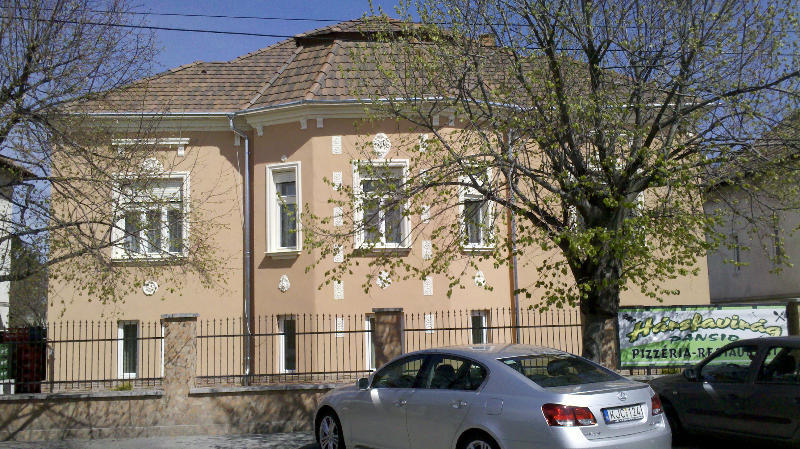 Harsfavirag Vendeghaz Bed and Breakfast Pápa Buitenkant foto
