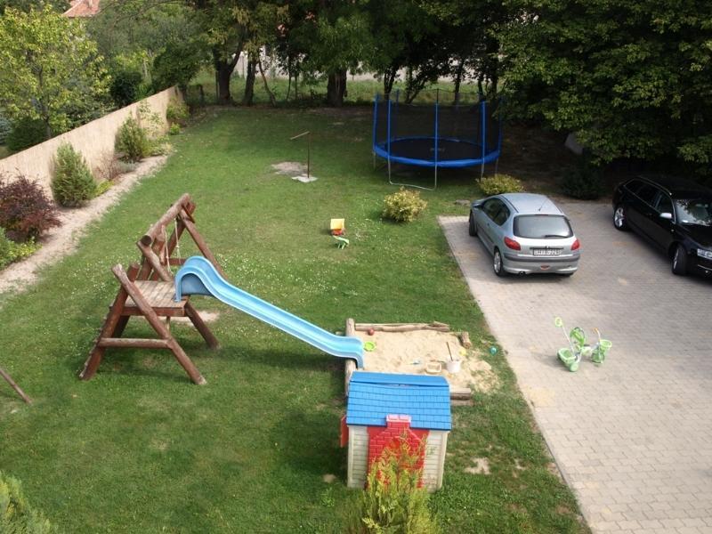 Harsfavirag Vendeghaz Bed and Breakfast Pápa Buitenkant foto
